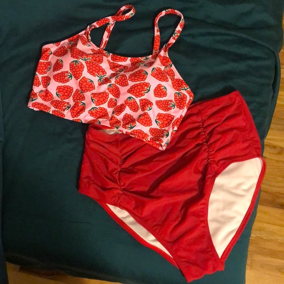 Cute Maternity Swimsuit - Picture 1 of 1